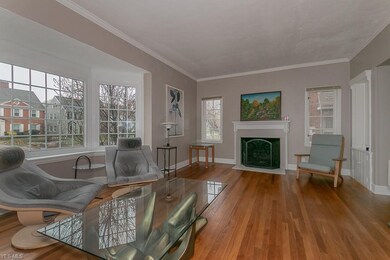 Beautiful bay window for a bright and airy feel