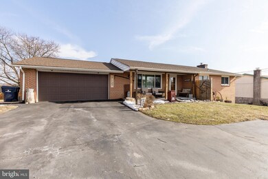 68 Hade Rd, Saint Thomas, PA 17252 - photo 2