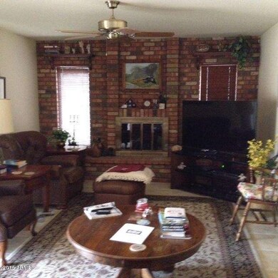 Kenwood Ln Family Room w Brick FP