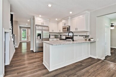 62 Overton Dr, Bella Vista, AR 72714 - photo 3