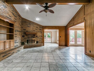 908 Carfax Rd, Edmond, OK 73034 - photo 7