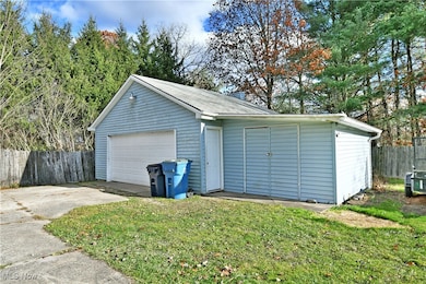 2928 W Liberty St, Girard, OH 44420 - photo 5