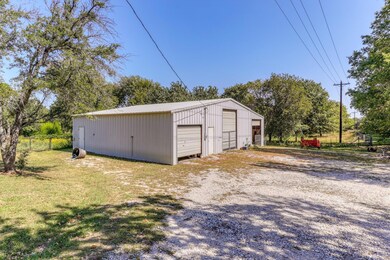 198 Shady Grove Ln, Weatherford, TX 76088 - photo 4