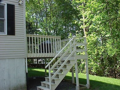 29 Hale St unit 29, Newton Upper Falls, MA 02464 - photo 3