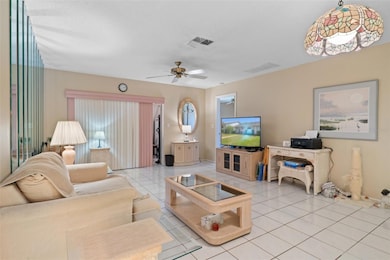 12505 Dearborn Dr unit C, Hudson, FL 34667 - photo 5