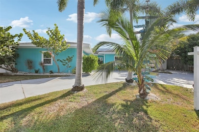 4643 Bay Crest Dr, Tampa, FL 33615 - photo 2