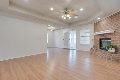 1102 Sandstone Dr, Cleburne, TX 76033 - photo 6