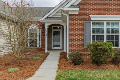 3357 Lilliefield Ln, High Point, NC 27265 - photo 4