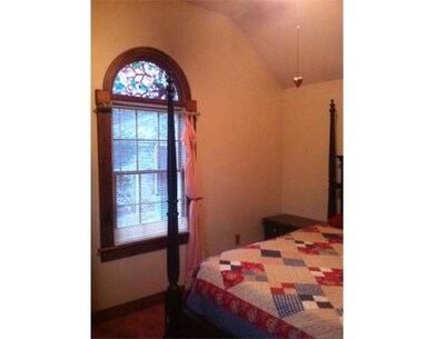 19 Nye Ave, Acushnet, MA 02743 - photo 4