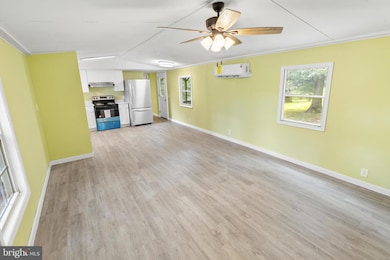 1173 Tub Run Hollow Rd, Hedgesville, WV 25427 - photo 4