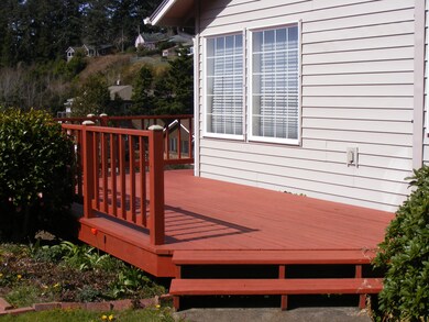 Front deck