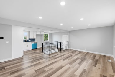 7645 S 1960 W, West Jordan, UT 84084 - photo 5