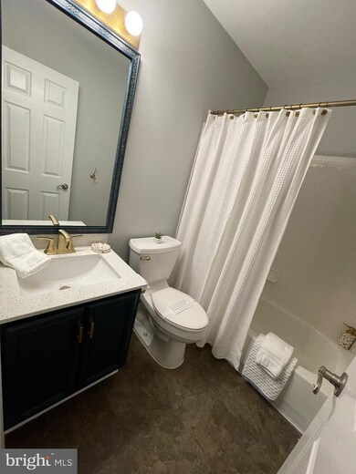 6507 Mallery Ct, Frederick, MD 21703 - photo 5