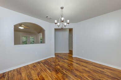 Dining area/flex space