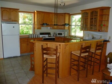 2175 Bear Trap Rd, Point Roberts, WA 98281 - photo 7