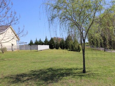 20180426122812439998000000-o