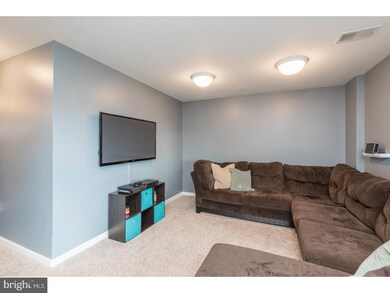 1253 Goldenrod Dr, Downingtown, PA 19335 - photo 3