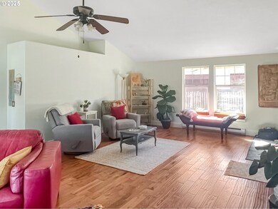 236 Fountain Ct, Brookings, OR 97415 - photo 6