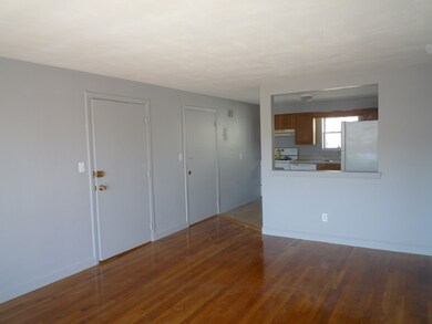 36 Essex St unit 12, Saugus, MA 01906 - photo 6