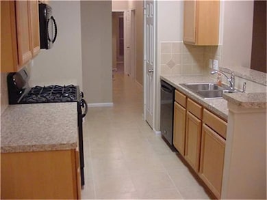 4023 Bentwood Cir, Dickinson, TX 77539 - photo 5