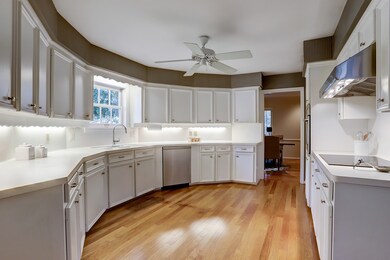 12202 Pebblebrook Dr, Houston, TX 77024 - photo 6