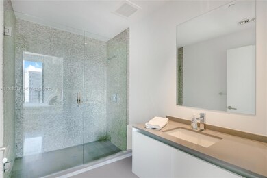 Rise Condo unit 2505, Miami, FL 33130 - photo 6