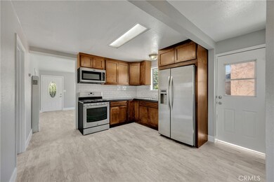 1442 W 151st St, Compton, CA 90220 - photo 3