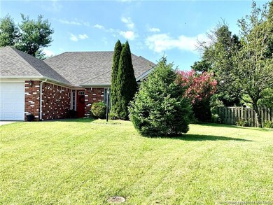 4107 Andrew Dr, Floyds Knobs, IN 47119 - photo 2