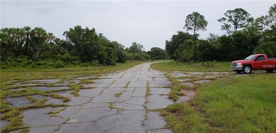 Looking south down Winterville Cir