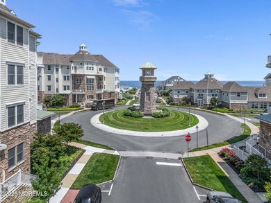 22 Cooper Ave 113