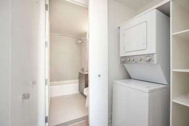 240 E 86th St unit 10-F, New York, NY 10028 - photo 5