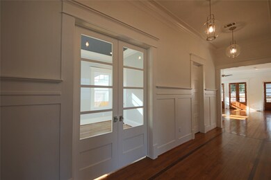 728 E 7th 1/2 St, Houston, TX 77007 - photo 4