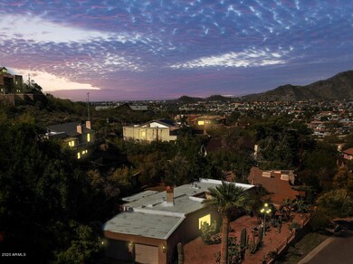 Stunning City & Mountain Views