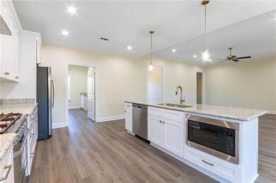  Stainless steel appliances
