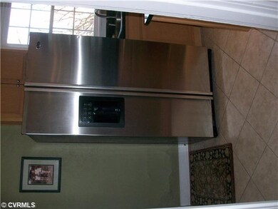 Kitchen - Stainless Steel Appliances