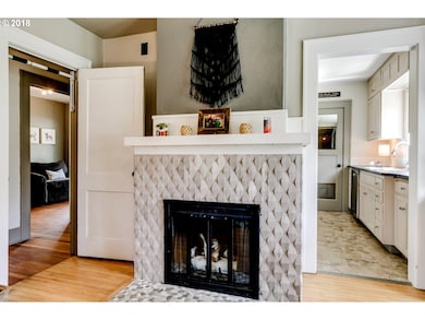 1235 W 12th Ave, Eugene, OR 97402 - photo 6