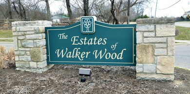 2394 Ratcliff Ct, Lewis Center, OH 43035 - photo 2