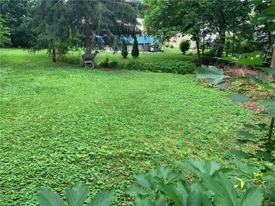 2520 S 5th St, Allentown, PA 18103 - photo 4