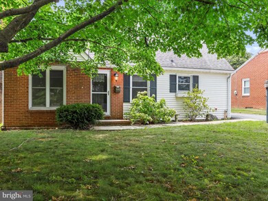 866 Fairview Ave, Waynesboro, PA 17268 - photo 3