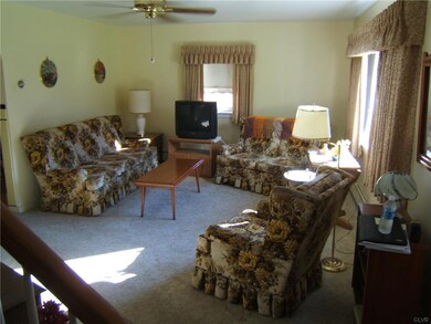 6300 Blue Church Rd, Coopersburg, PA 18036 - photo 6