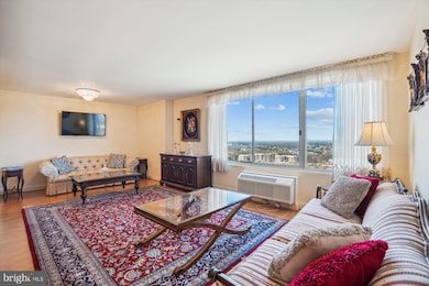 Washingtonian Tower, Gaithersburg, MD 20878 - photo 2
