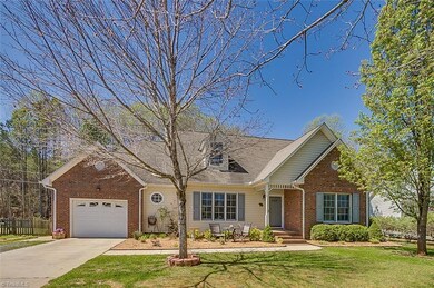 2103 King Ct, Asheboro, NC 27203 - photo 2