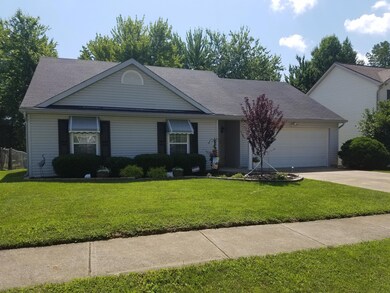 8019 Apple Valley Dr, Louisville, KY 40228 - photo 2