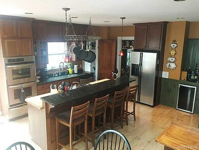 Kitchen. 217 Union Street, Hamburg, NY 14075 - kit