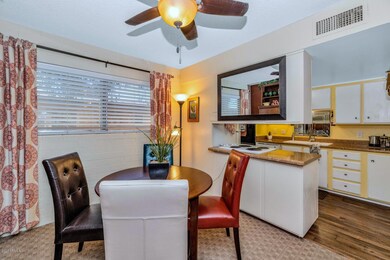 Dining/Kitchen