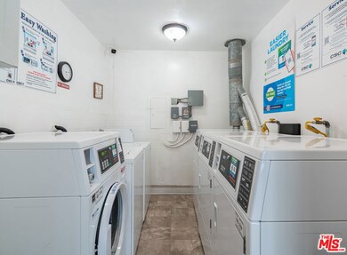 5651 Sumner Way unit 206, Culver City, CA 90230 - photo 4