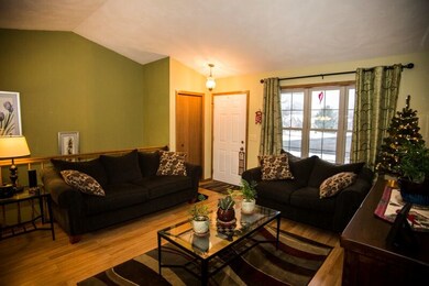 794 Leeward Ln, Oregon, WI 53575 - photo 2