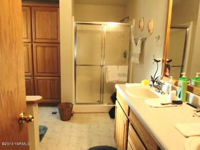 Large Master Bath