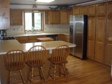 191 Harvest Cir, Oregon, WI 53575 - photo 3