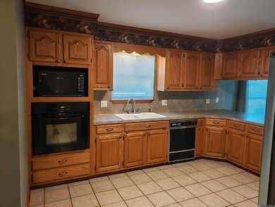 9411 Munson Dr, Slaughter, LA 70777 - photo 7